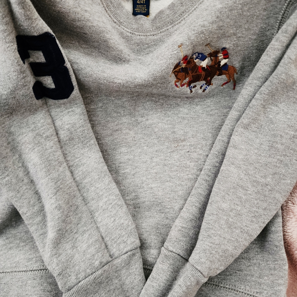 Polo by Ralph Lauren Light Gray Crew Neck Sweater Boys Size: 4T